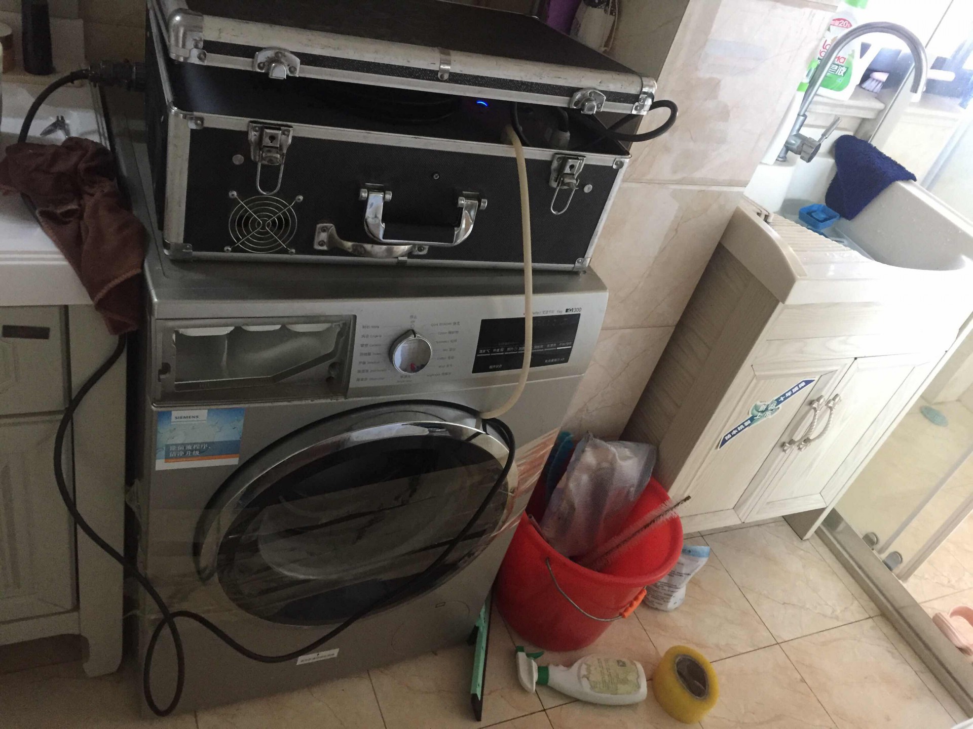 超声波清洗洗衣机